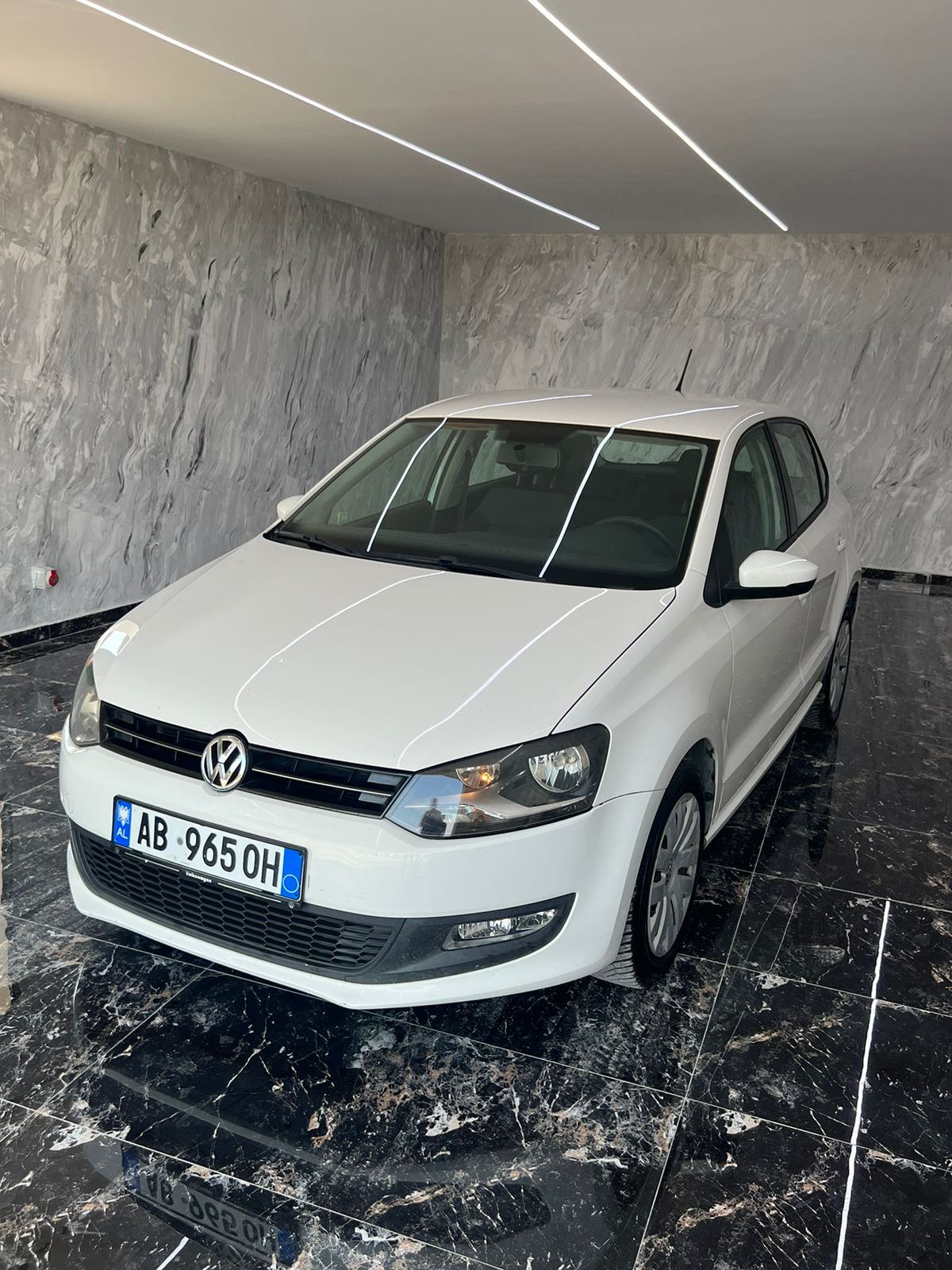 VW Polo 2015 OR SIMILAR